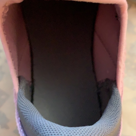 Nike Air Max 270s Size 4 KIDS - Picture 11 of 12